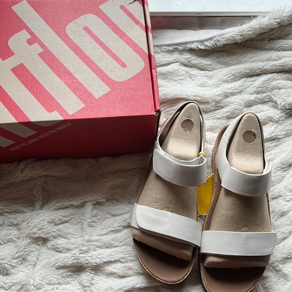 In Box Fit Flop Bon Easy Urban White Cork Platform